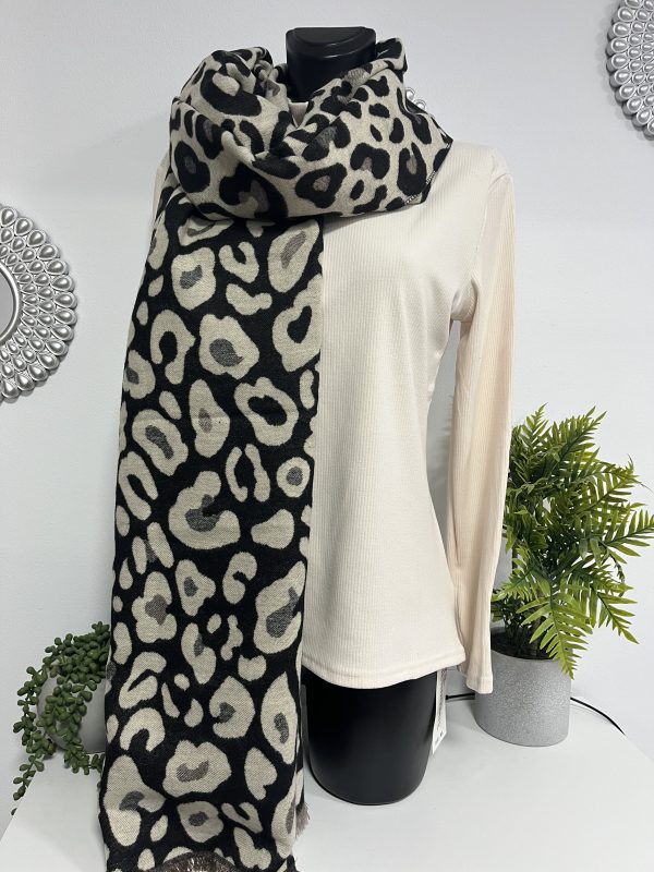 Pañoleta Animal print - Imagen 2